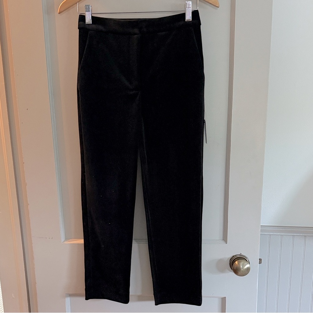 NWT Express Editor Black Velvet Cropped Pants